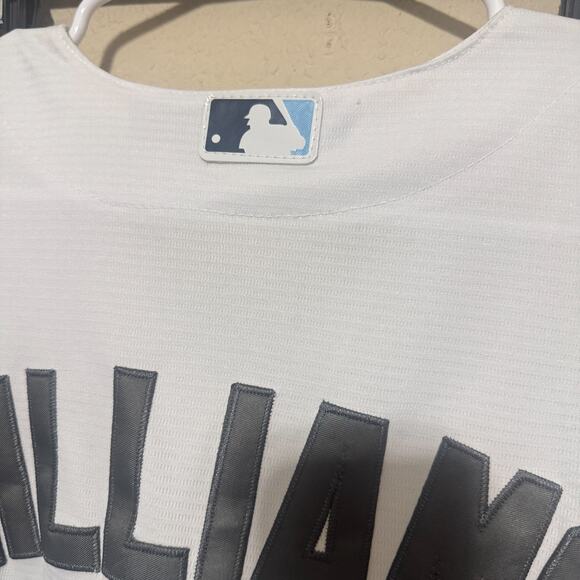 Majestic Red Sox Jersey Ted Williams #9 MLB Cool Base L White Lt Blue Throwback - Picture 6 of 7